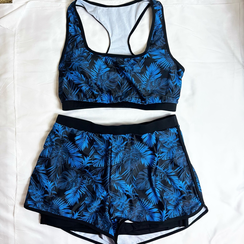Women's Sports Bra Shorts Swimsuit Set Size L Blue & Black NWOT